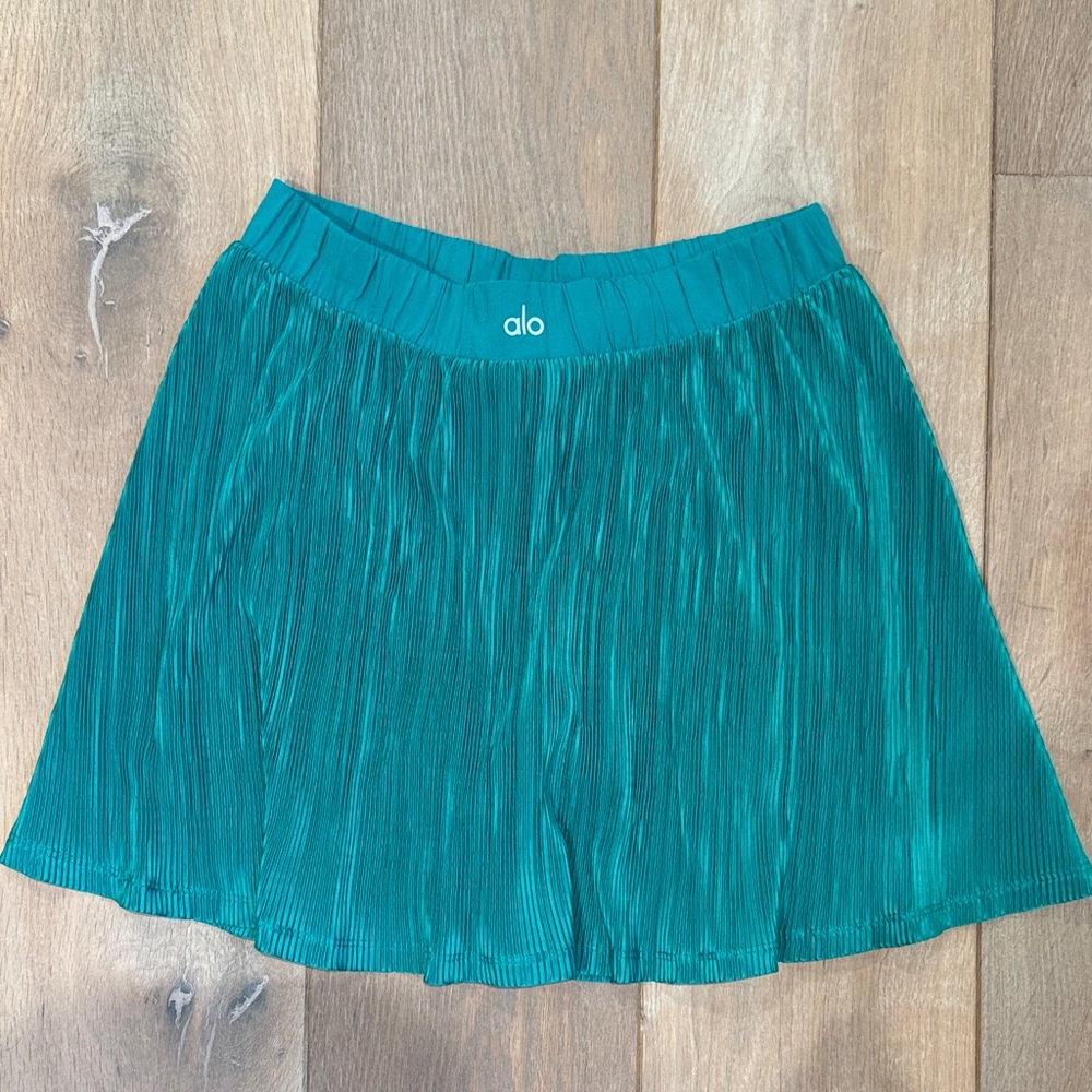 ALO Yoga Women's Vibrant Teal Skater Skirt